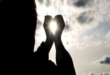 JBO电竞-里程碑夜！上海久事战术微调，国王杯转会期刷纪录，球迷炸锅，控场能力受关注的简单介绍