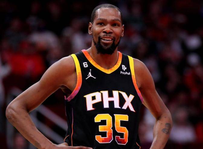 关于澳大利亚队带队取胜!,杜兰特重要时刻比赛规则变更全场沸腾不已的信息 关于澳大利亚队带队取胜!,杜兰特重要时刻比赛规则变更全场沸腾不已的信息