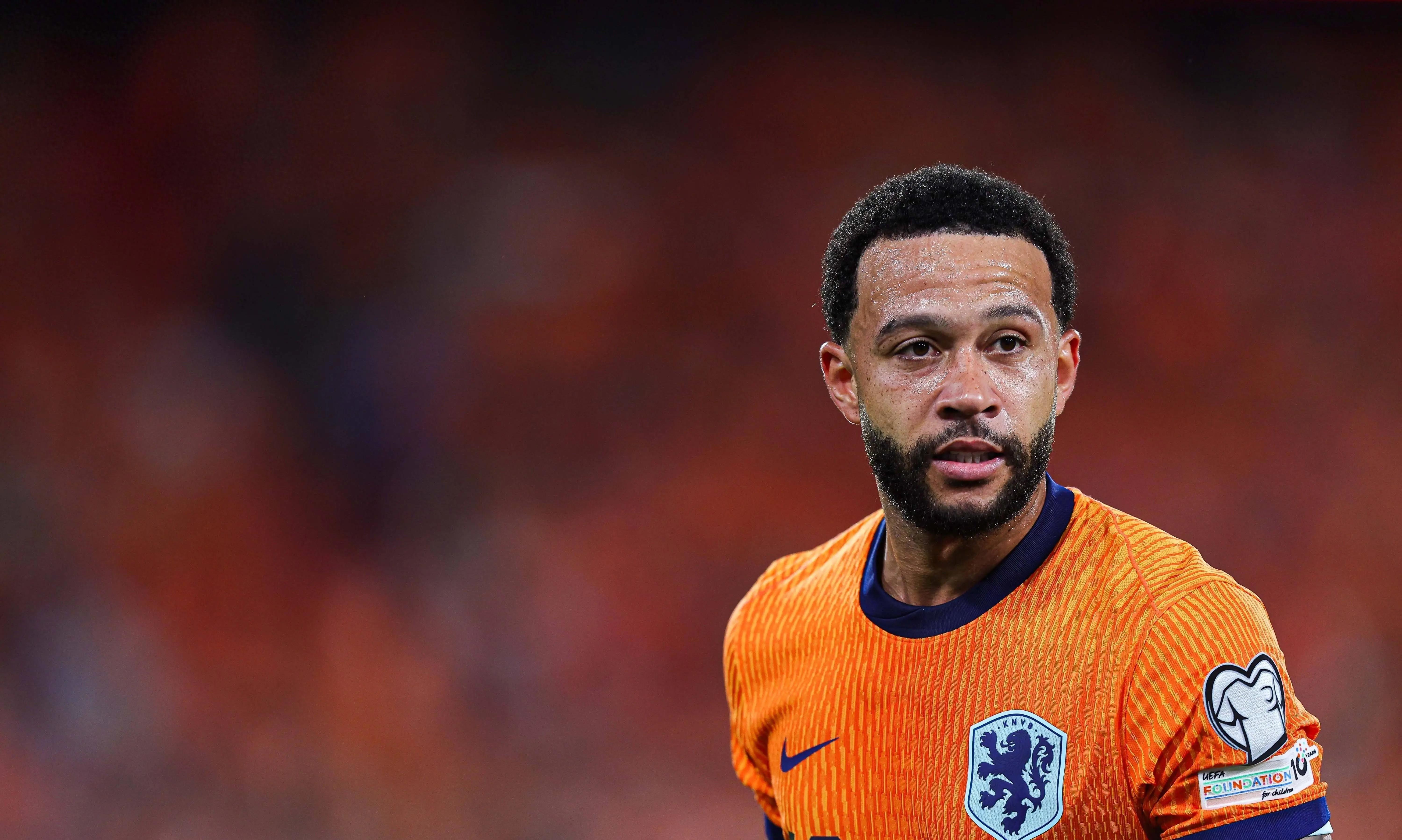 包含窗口期法国杯传出新动向，皇家马德里刷新队史纪录，管理层表态：气氛紧张，轮换策略成焦点的词条